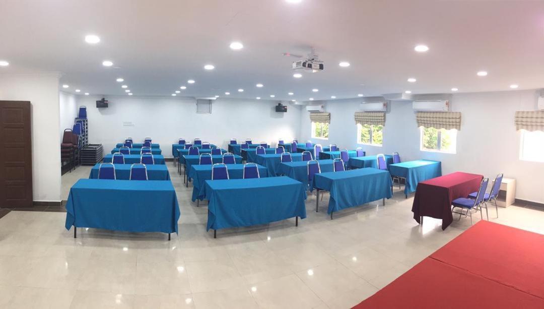 Langkawi De Bleu Hotel Kuah Esterno foto